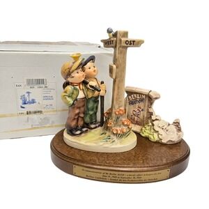 Goebel Hummel Crossroads & Berlin Wall 331 Military Freedom SE New?